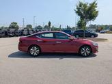 Thumbnail of 2022 Scarlet Ember Tintcoat Nissan Altima
