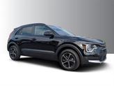 Photo of 2025 Aurora Black Pearl Kia Niro