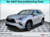 Photo of 2022 Celestial Silver Metallic Toyota Highlander