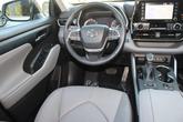 Thumbnail of 2022 Celestial Silver Metallic Toyota Highlander