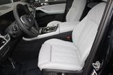 Thumbnail of 2026 Carbon Black Metallic BMW X7