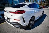 Thumbnail of 2022 Mineral White Metallic BMW X6