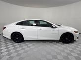 Thumbnail of 2022 White Chevrolet Malibu