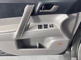 Thumbnail of 2009 Green Toyota Highlander