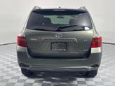Thumbnail of 2009 Green Toyota Highlander