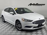 Photo of 2017 White Ford Fusion Hybrid