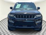 Thumbnail of 2025 Diamond Black Crystal Pearlcoat Jeep Grand Cherokee