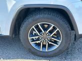 Thumbnail of 2021 Bright White Clearcoat Jeep Grand Cherokee