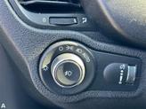 Thumbnail of 2018 Bianco Gelato (White Clear Coat) FIAT 500X