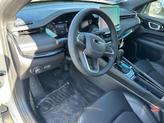 Thumbnail of 2025 Silver Zynith Metallic Clearcoat Jeep Compass