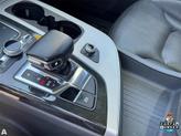 Thumbnail of 2018 Orca Black Metallic Audi Q7