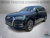 Photo of 2018 Orca Black Metallic Audi Q7