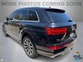 Thumbnail of 2018 Orca Black Metallic Audi Q7