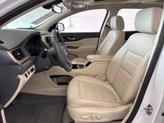 Thumbnail of 2023 White Frost Tricoat GMC Acadia