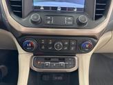 Thumbnail of 2023 White Frost Tricoat GMC Acadia
