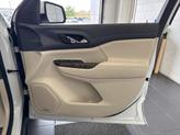 Thumbnail of 2023 White Frost Tricoat GMC Acadia