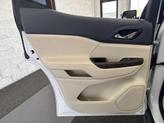 Thumbnail of 2023 White Frost Tricoat GMC Acadia