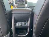Thumbnail of 2022 Summit White GMC Canyon