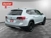 Thumbnail of 2019 Reflex Silver Metallic Volkswagen Atlas
