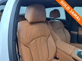 Thumbnail of 2022 Mineral White Metallic BMW 750
