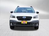 Thumbnail of 2020 Crystal White Pearl Subaru Outback