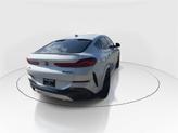 Thumbnail of 2022 Mineral White Metallic BMW X6