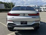 Thumbnail of 2022 Mineral White Metallic BMW X6