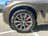 Thumbnail of 2025 Manhattan Green Metallic BMW X5