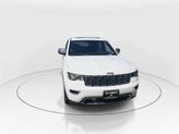 Thumbnail of 2020 Bright White Clearcoat Jeep Grand Cherokee