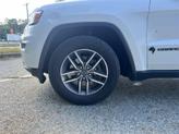 Thumbnail of 2020 Bright White Clearcoat Jeep Grand Cherokee