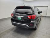 Thumbnail of 2017 Magnetic Black Metallic Nissan Pathfinder