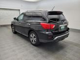 Thumbnail of 2017 Magnetic Black Metallic Nissan Pathfinder