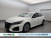 Photo of 2024 Pearl White Tricoat Nissan Altima
