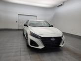 Thumbnail of 2024 Pearl White Tricoat Nissan Altima