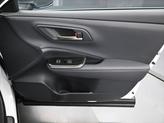 Thumbnail of 2025 Oxygen White Toyota Crown Signia