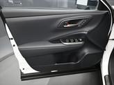 Thumbnail of 2025 Oxygen White Toyota Crown Signia