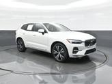 Photo of 2023 Crystal White Volvo XC60
