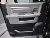 Thumbnail of 2015 Brilliant Black Clearcoat RAM 1500