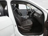 Thumbnail of 2016 designo Diamond White Metallic Mercedes-Benz GLE-Class