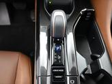 Thumbnail of 2025 Oxygen White Toyota Crown Signia