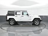 Thumbnail of 2017 Bright White Clearcoat Jeep Wrangler Unlimited