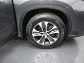 Thumbnail of 2020 Magnetic Gray Metallic Toyota Highlander Hybrid