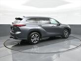 Thumbnail of 2020 Magnetic Gray Metallic Toyota Highlander Hybrid