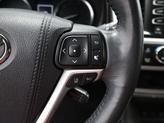 Thumbnail of 2018 Ooh La La Rouge Mica Toyota Highlander