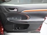 Thumbnail of 2018 Ooh La La Rouge Mica Toyota Highlander