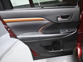 Thumbnail of 2018 Ooh La La Rouge Mica Toyota Highlander