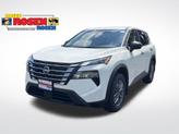 Photo of 2026 Glacier White Nissan Rogue
