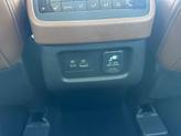 Thumbnail of 2025 White / Black Nissan Pathfinder