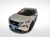 Thumbnail of 2023 White Nissan Rogue