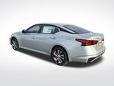 Thumbnail of 2025 Brilliant Silver Metallic Nissan Altima